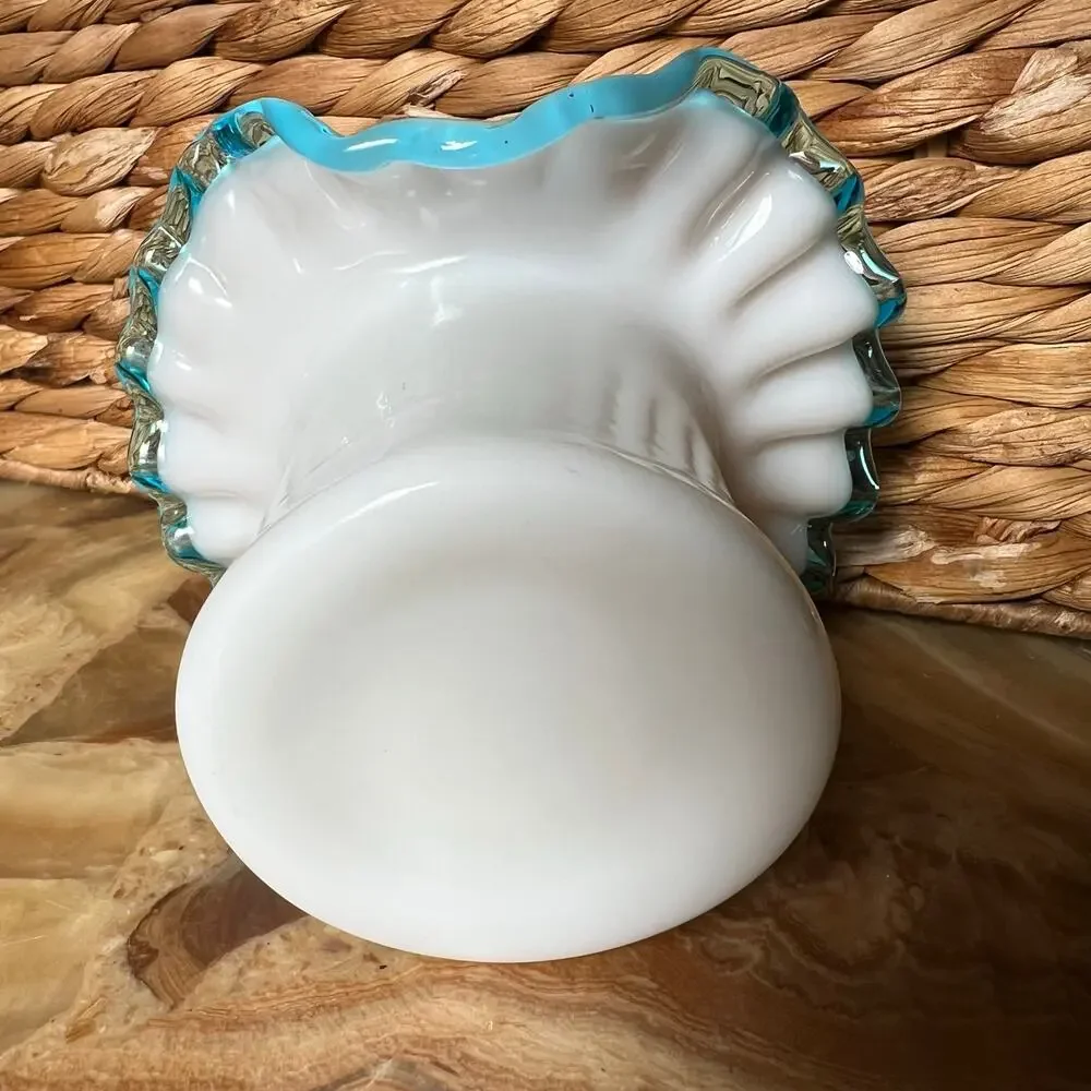 Blue Ruffled Fenton - Picture 4 of 8